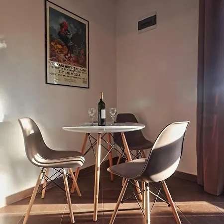 Apartman Studio Pesja Omisalj Exterior photo